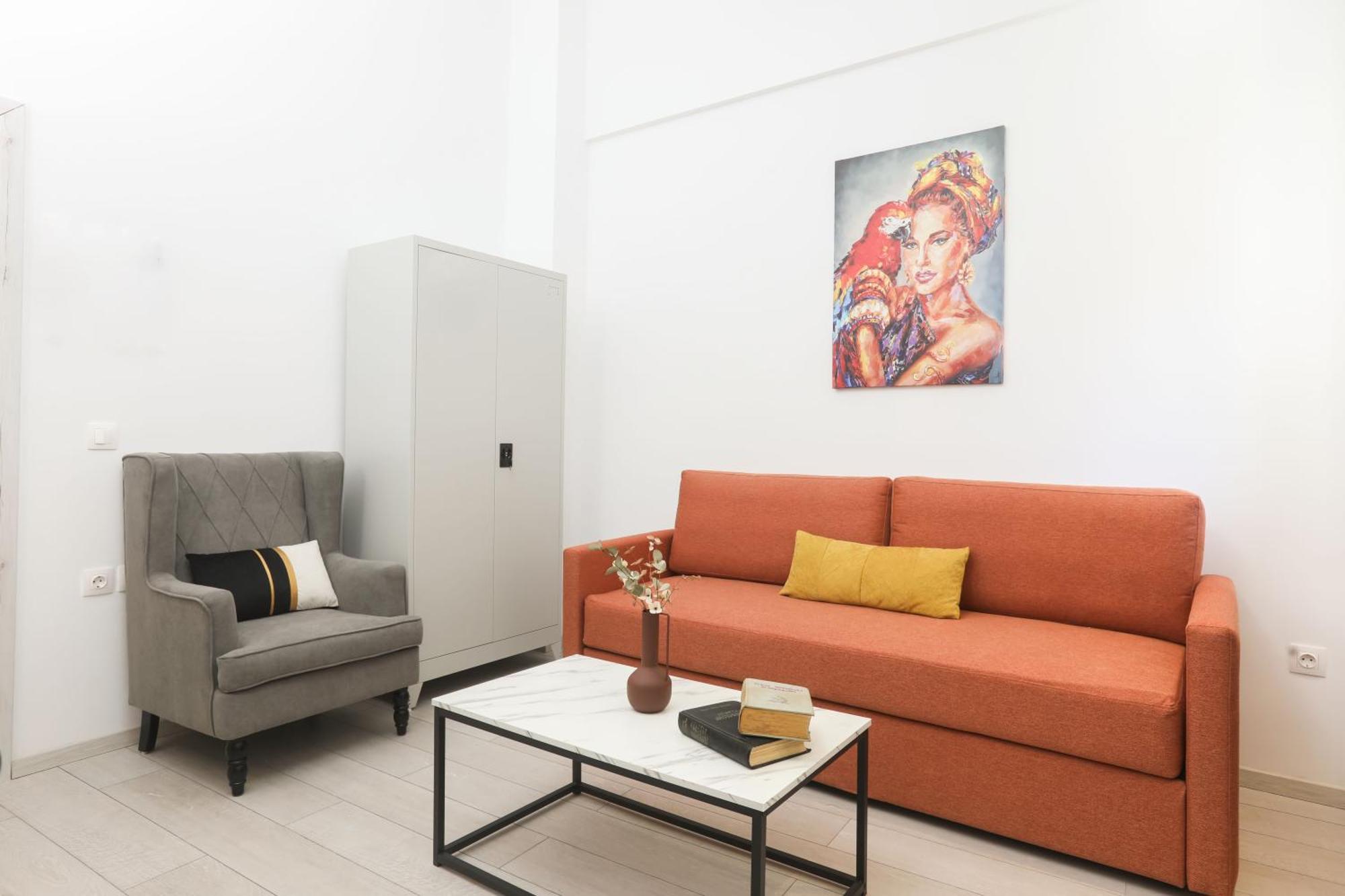 Apartment Arieni Places