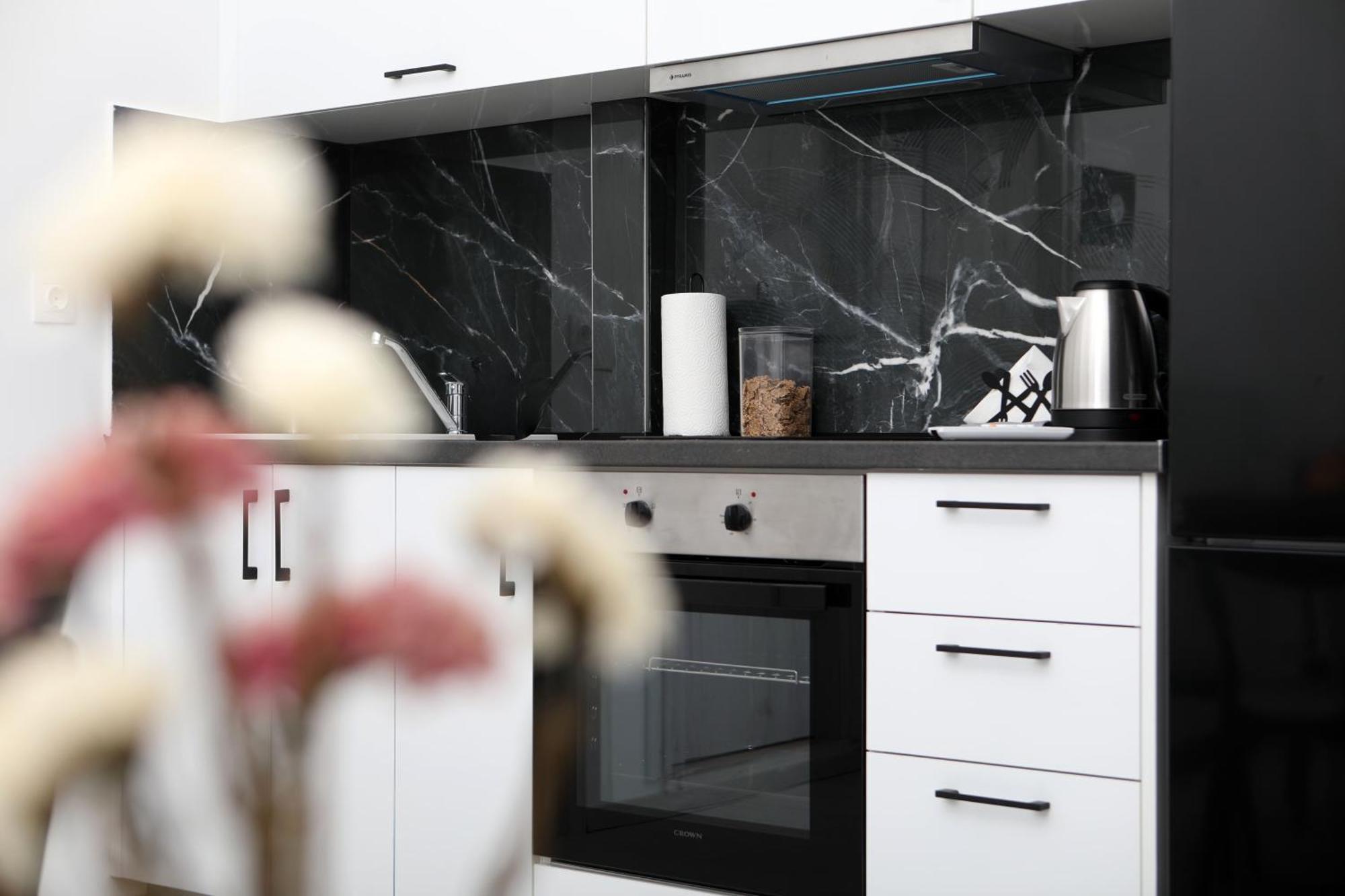 Apartment Arieni Places