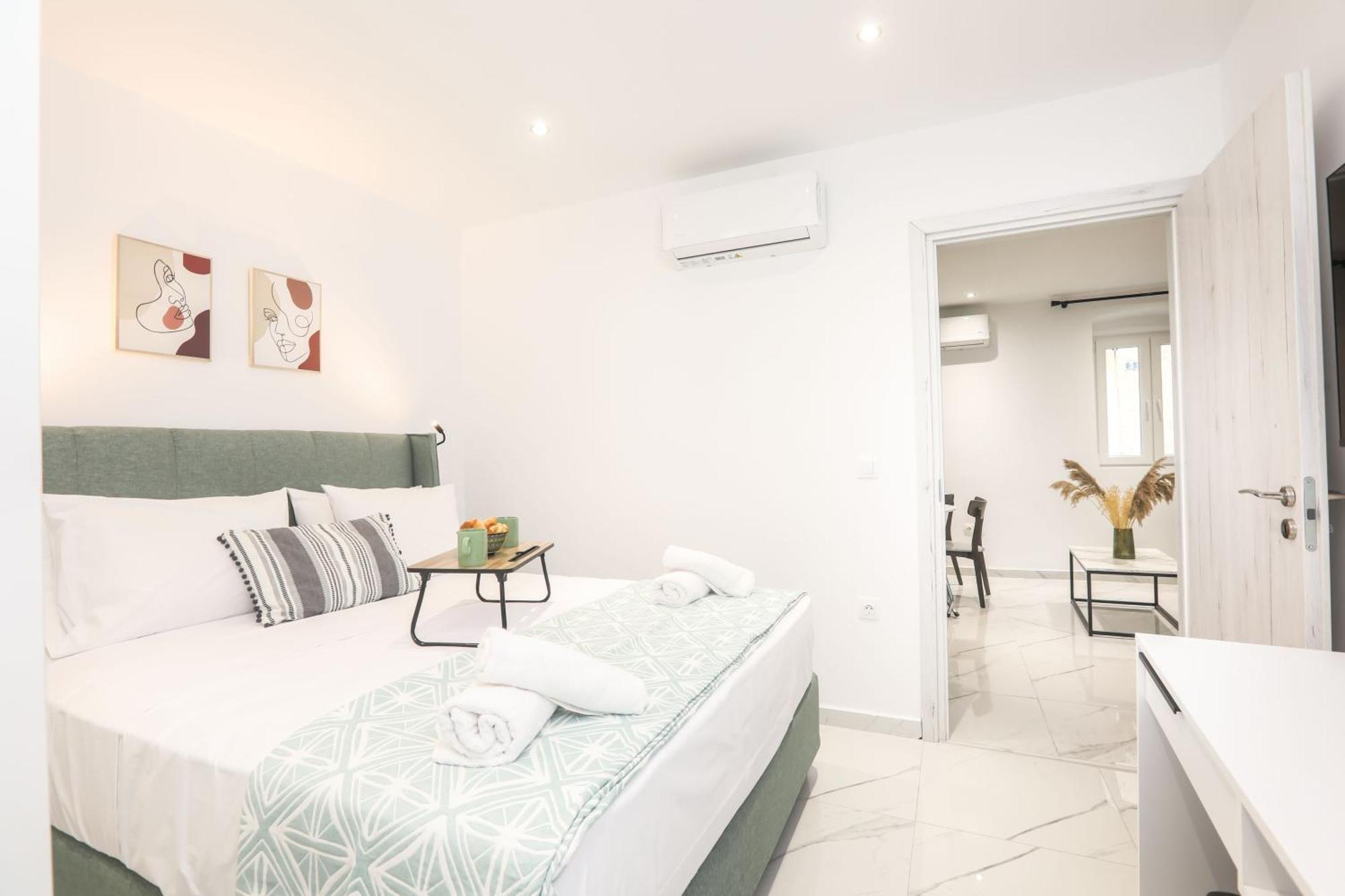 Apartment Arieni Places *